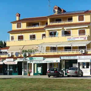 Bed & Breakfast Pansion Valbruna Rovigno