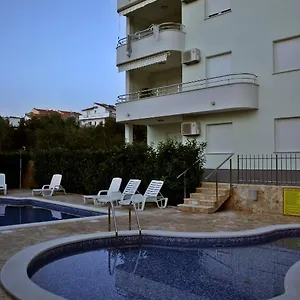 Paradise Horvátország