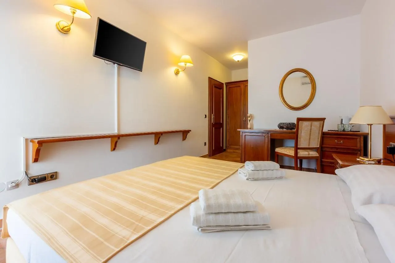 Guest House Agava Crikvenica 3*,